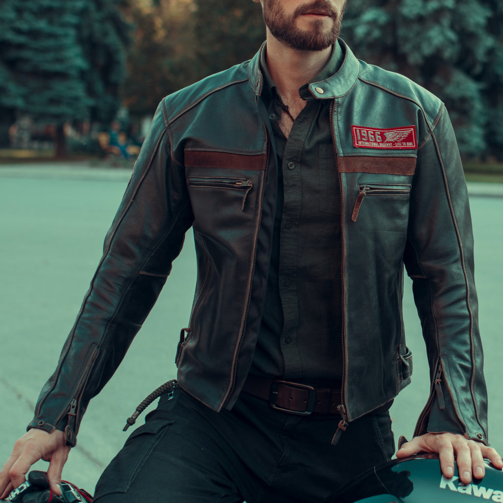 ADVENTURE RETRO MOTOROS BŐRKABÁT