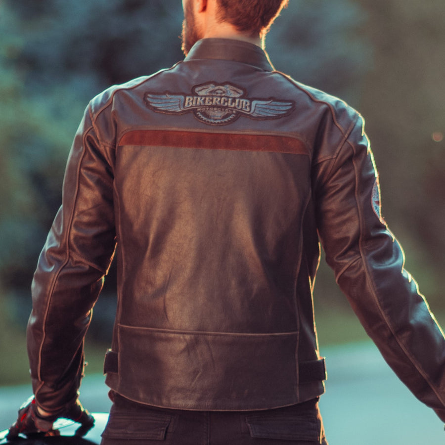 ADVENTURE RETRO MOTOROS BŐRKABÁT